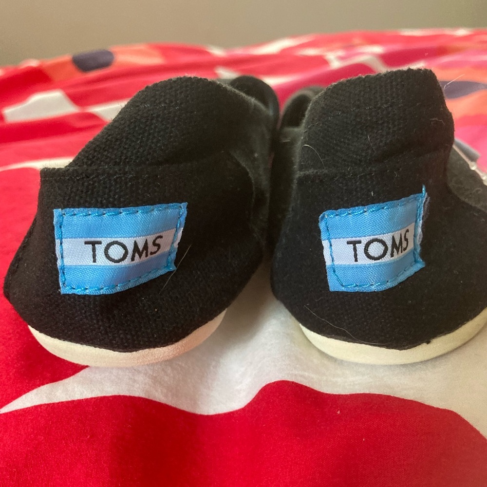 Toms Canvas slip ons. Worn once